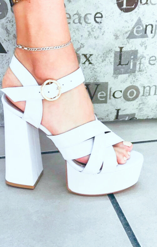 Tacon YV Tiras Cruzadas Blanco 13 CM