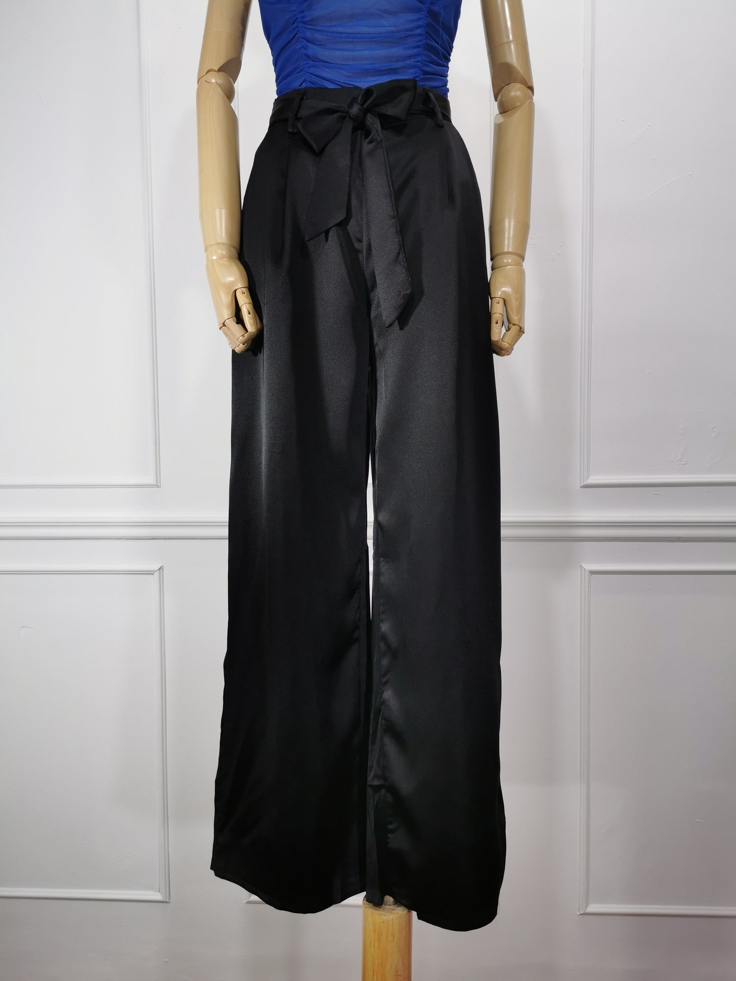 Pantalon Satin Acampanado